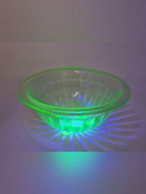 Vintage Ribbed Uranium Glass Mixing Bowl
